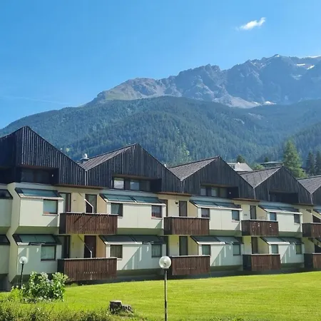 Residenza Tga Clo 411 아파트